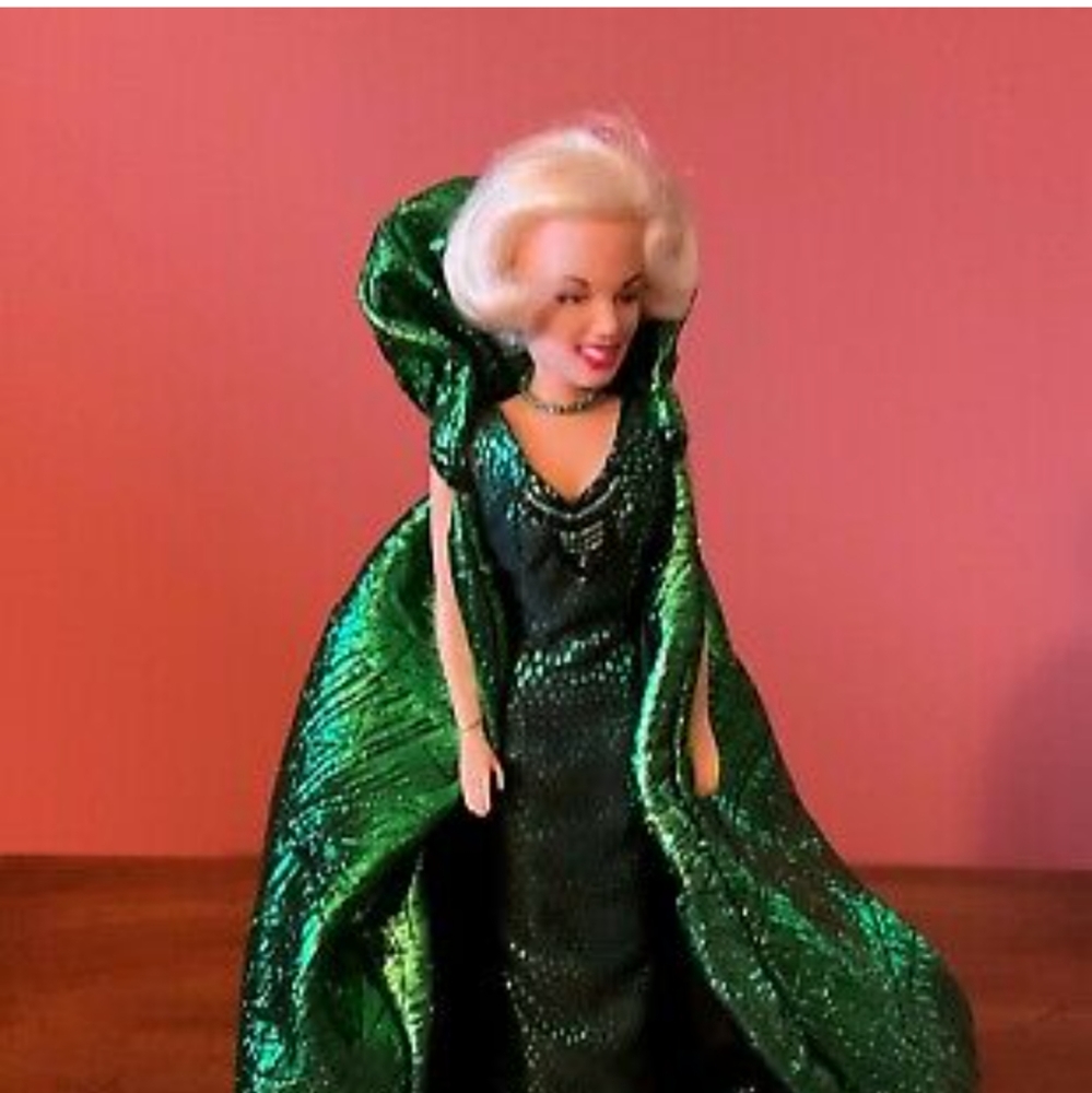 Marilyn Monroe Collectors Series Doll